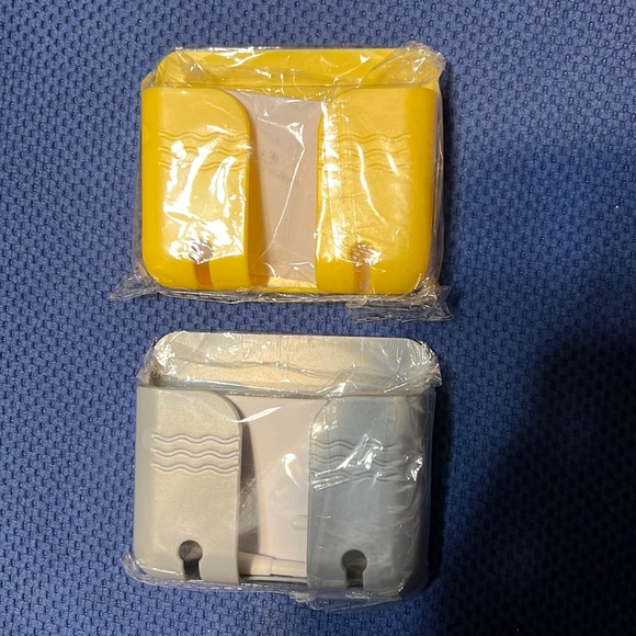 2 pieces Adhesive Wall Mount Phone Holders BRAND NEW - Picture 1 of 8